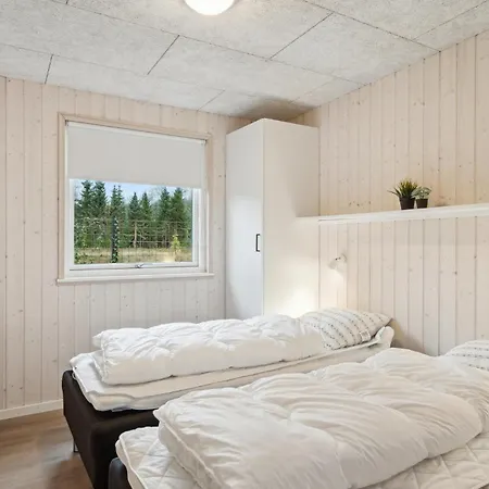 Σπίτι διακοπών Front In With Sauna