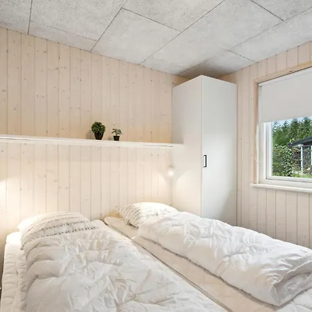 Σπίτι διακοπών Front In With Sauna *